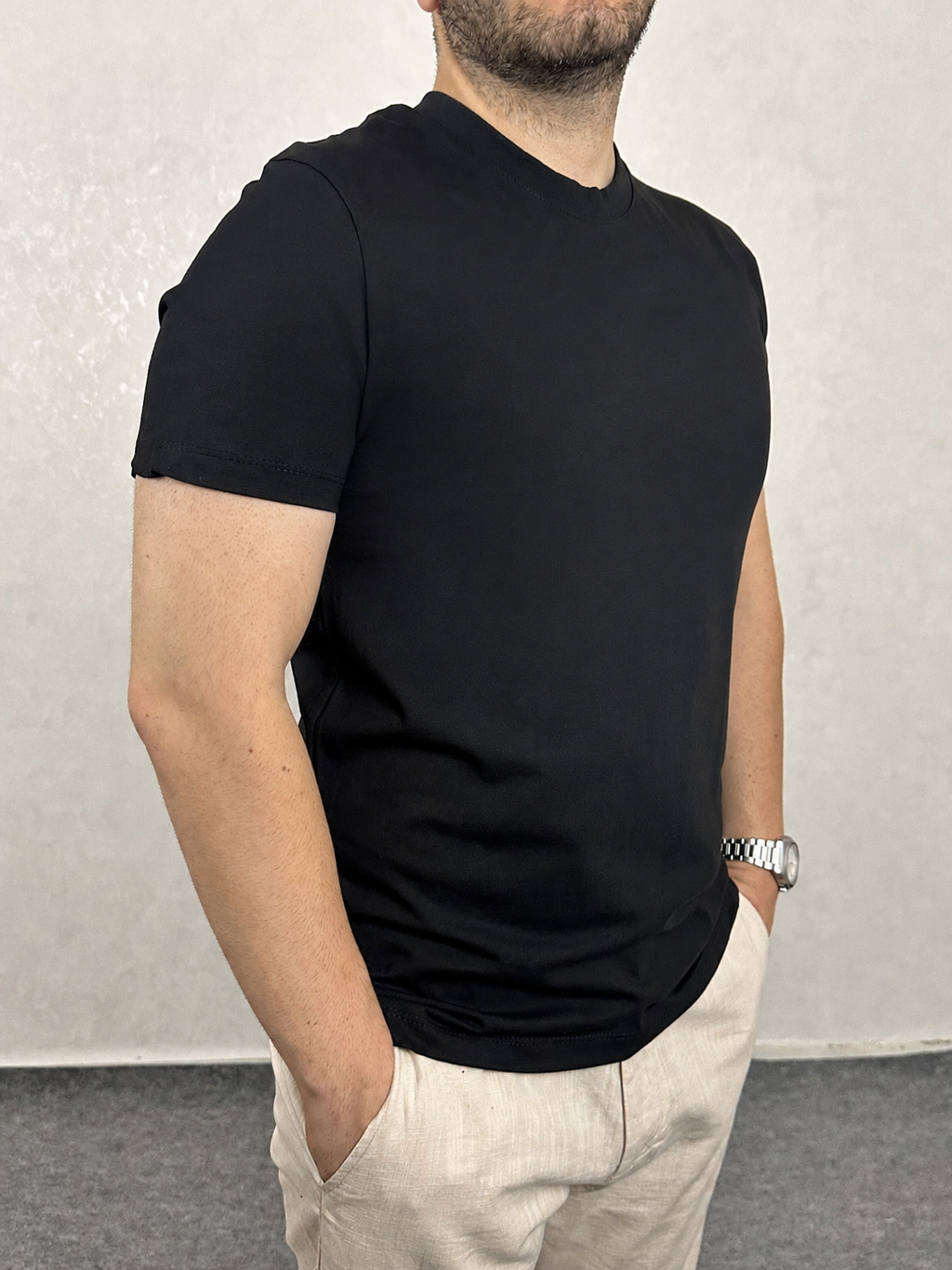 Basic Slim Bisiklet Yaka Tişört - Siyah